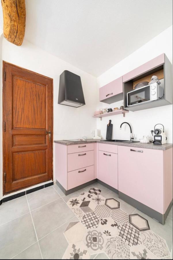 Le Bonheur -studio Terrasse Centre-ville - * L'Isle-sur-la-Sorgue